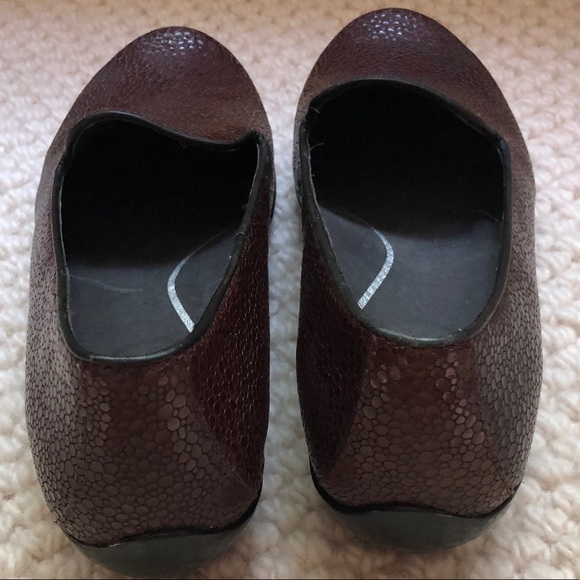 Dansko Brown Pebbled Leather Olivia Loafer sz 38 - Picture 4 of 6